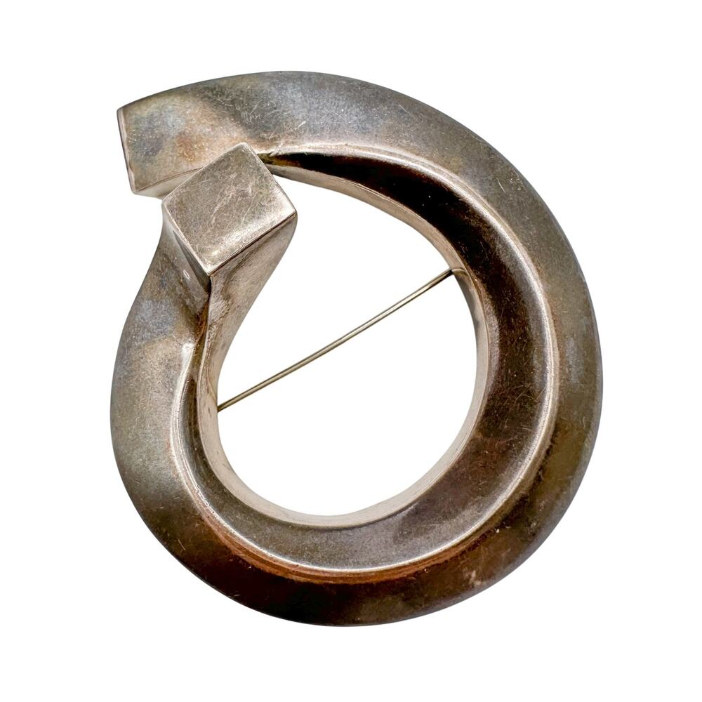 Zina of Beverly Hills Sterling Silver Brooch Industrial Twisted Open Circle 925